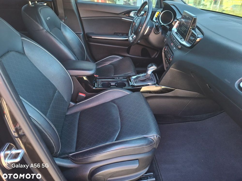 Kia ProCeed 1.4 T-GDI GT Line DCT - 25