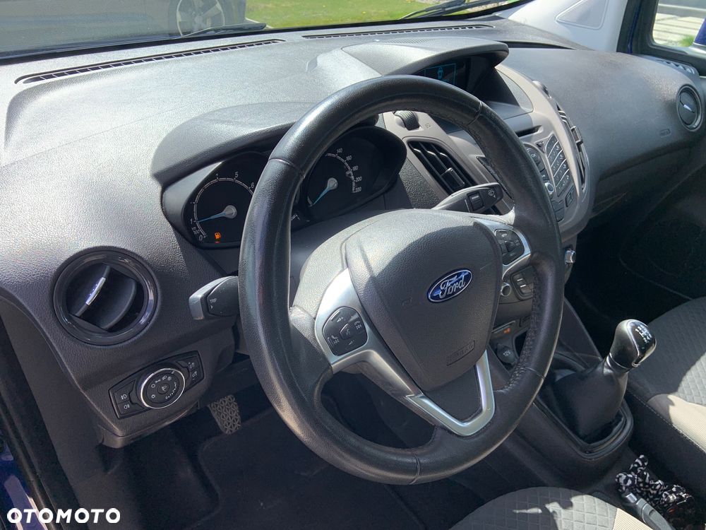 Ford Tourneo Courier 1.0 EcoBoost Ambiente - 13