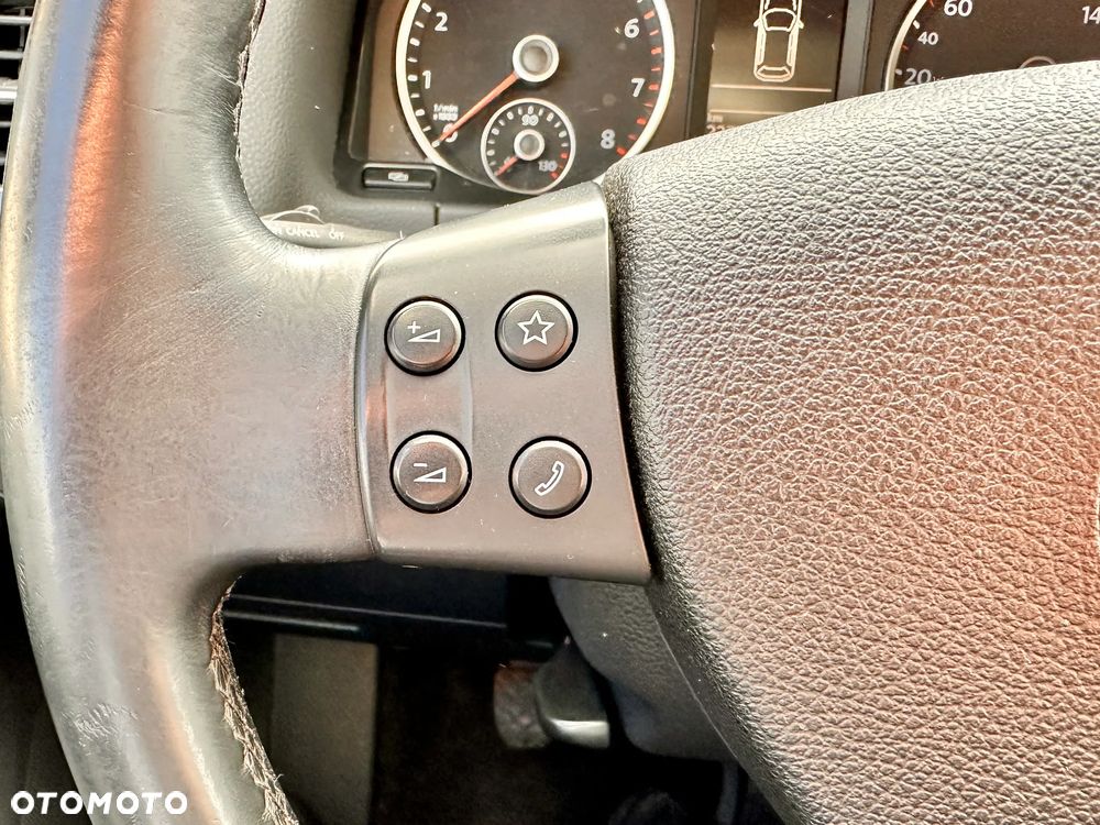 Volkswagen Tiguan - 17