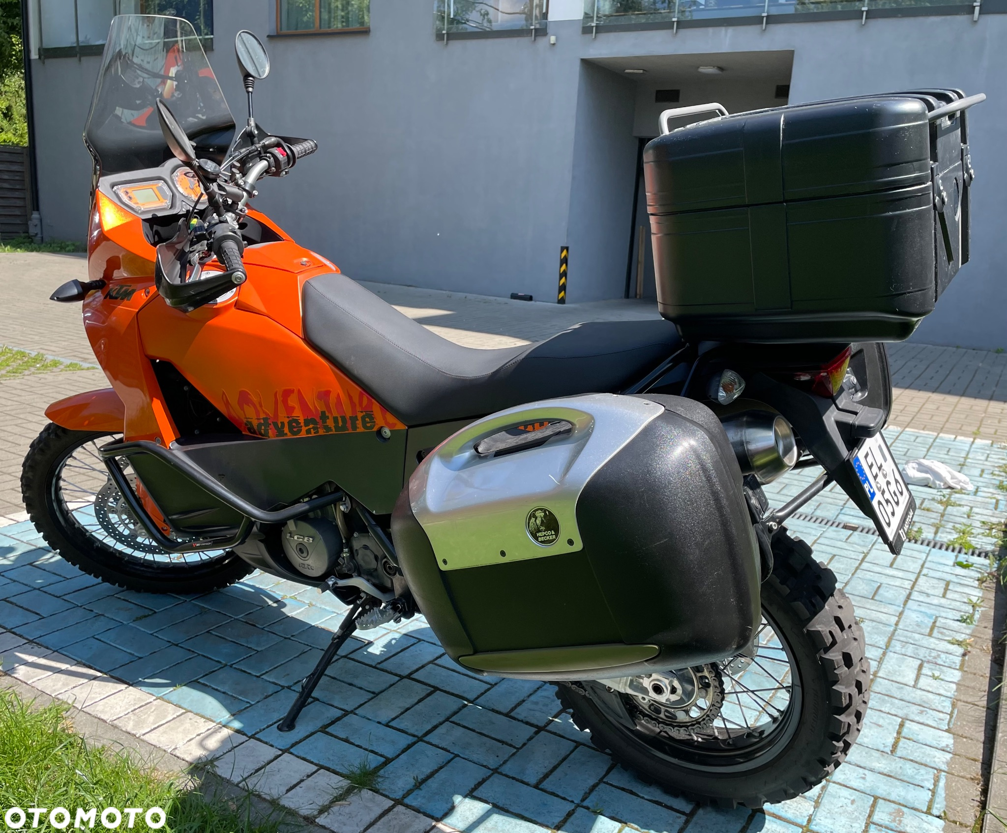 KTM LC 8
