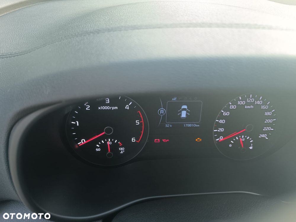 Kia Sportage 1.7 CRDI M 2WD - 12