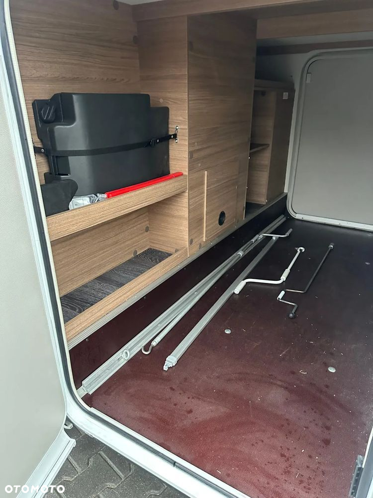 KNAUS R 12 - 40
