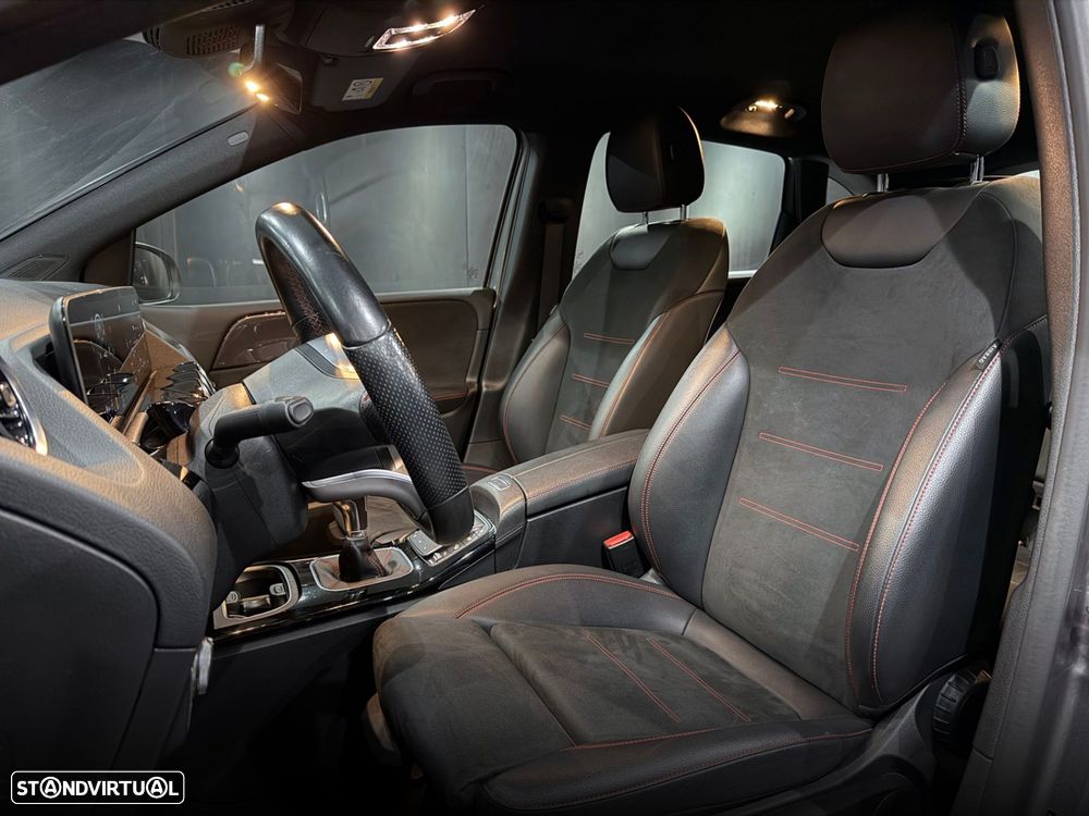 Mercedes-Benz B 180 d AMG Line - 14