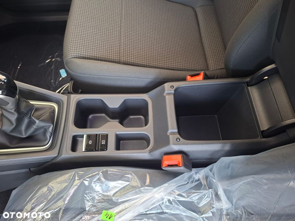 Volkswagen Caddy 5 osobowy, ciężarowy N1, 2,0 l TDI 102 KM, man.6 biegowa. - 21