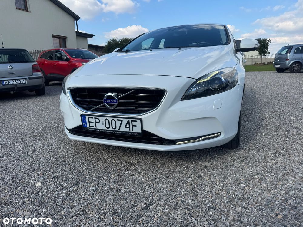 Volvo V40 - 9