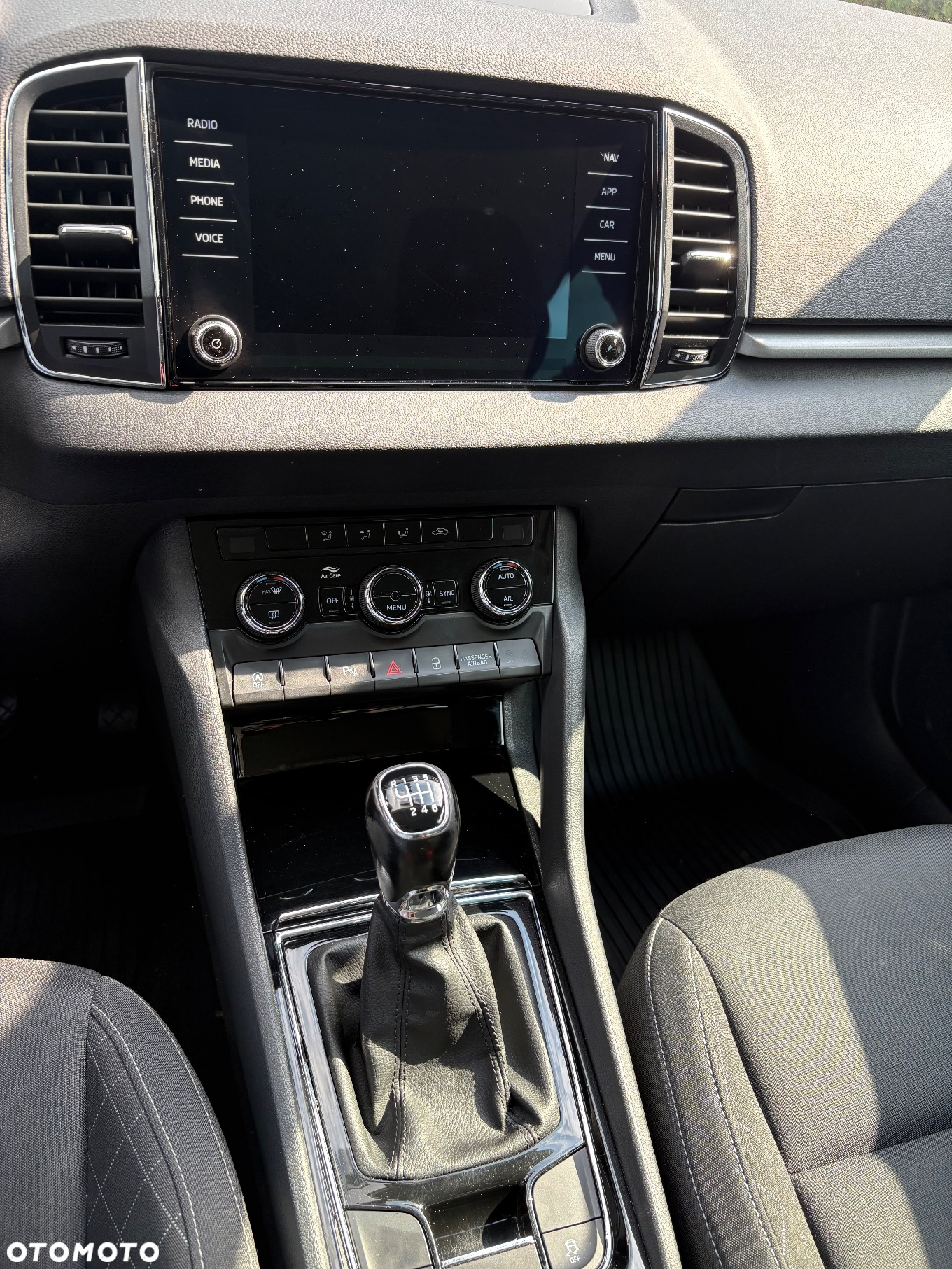 Skoda Karoq 1.6 TDI SCR 4x2 Ambition - 10