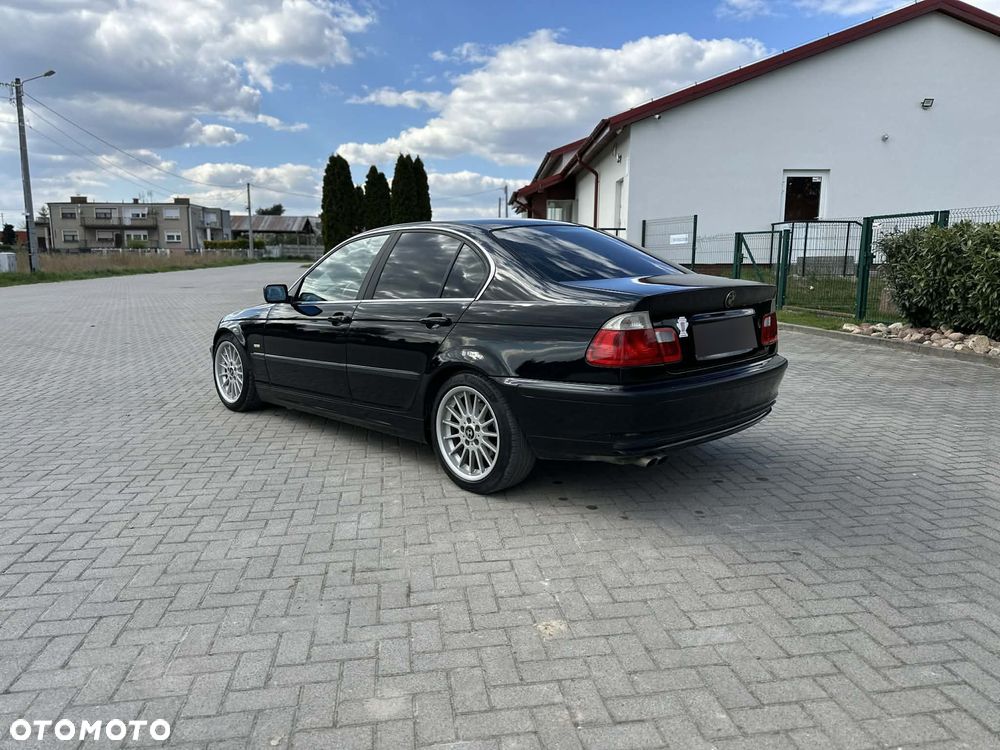 BMW Seria 3 - 4