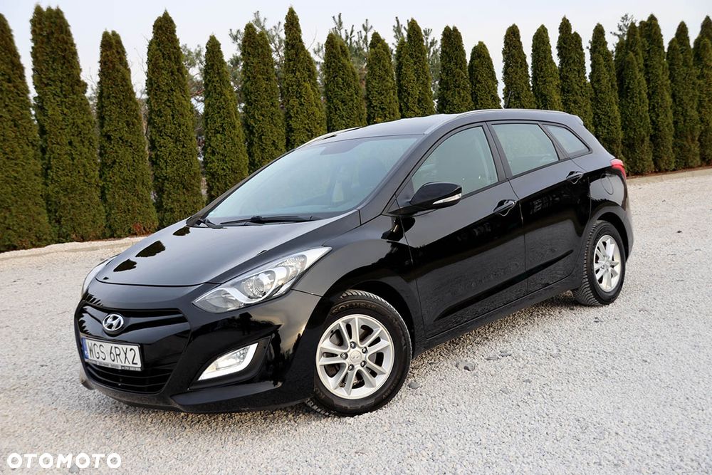 Hyundai i30 i30cw 1.4 CRDi Advantage - 12