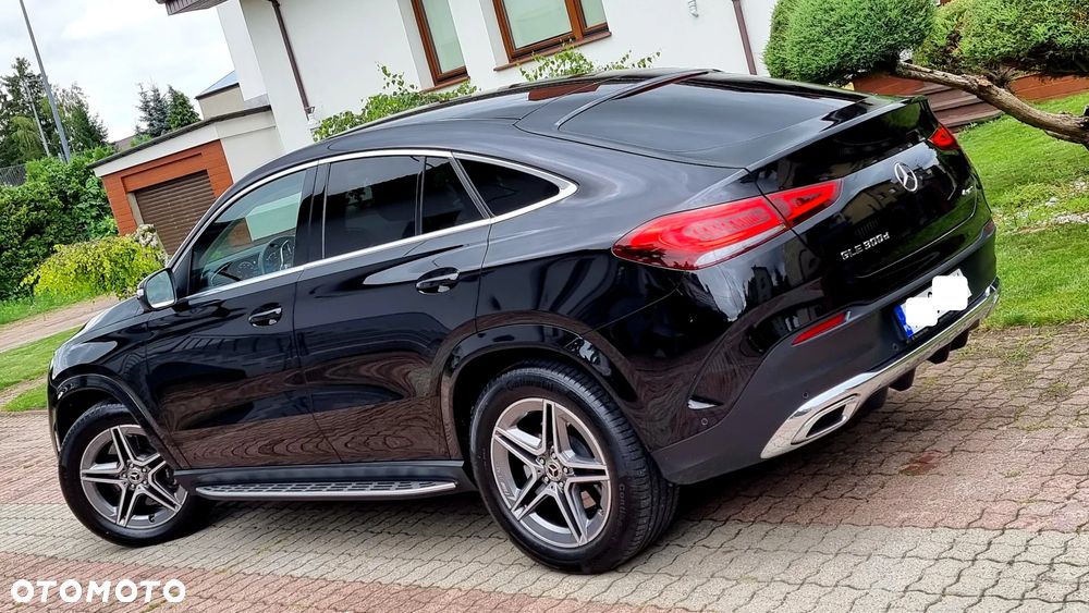 Mercedes-Benz GLE 300 d 4-Matic Premium - 11