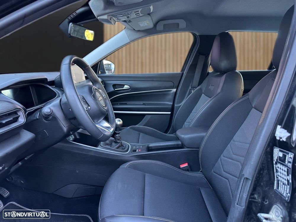 Jeep Avenger 1.2 GSE T3 Altitude - 10