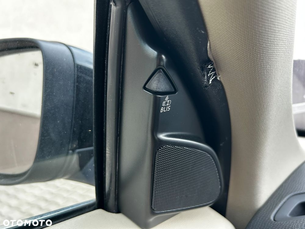 Volvo XC 60 T5 Geartronic Momentum - 28