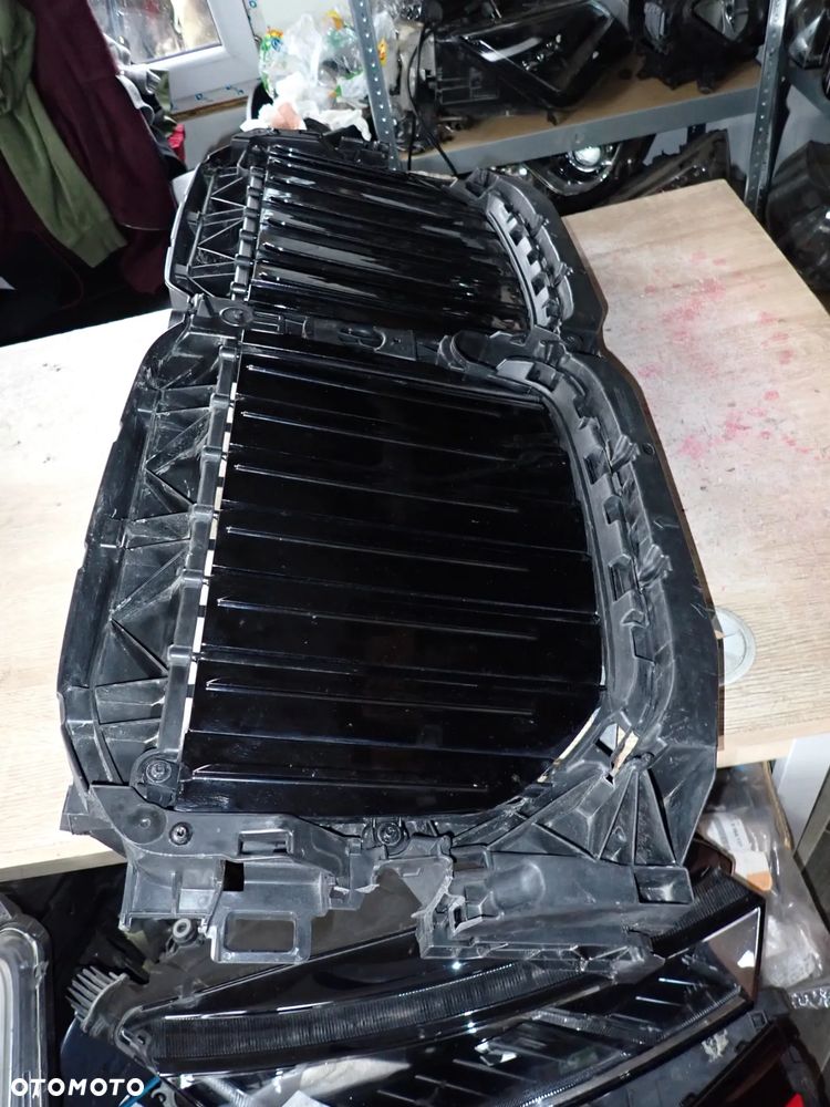 BMW X7 G07 ŻALUZJA ATRAPA GRILL - 3
