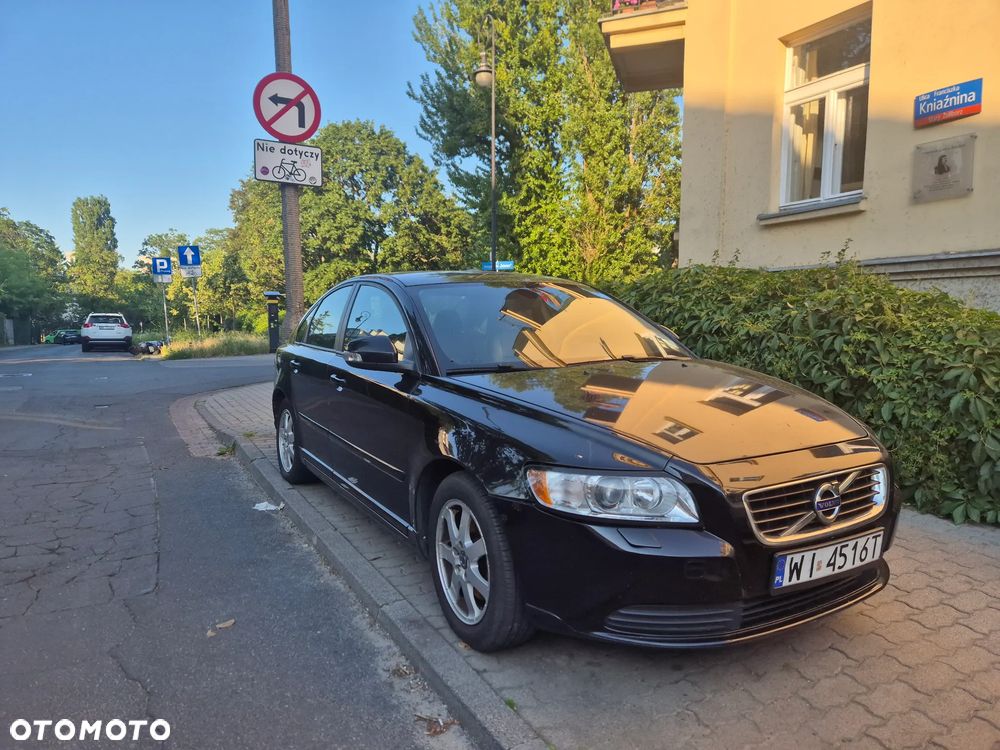 Volvo S40 D4 Momentum - 1