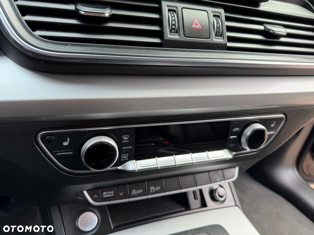 Audi Q5 2.0 TFSI Quattro S tronic design - 22