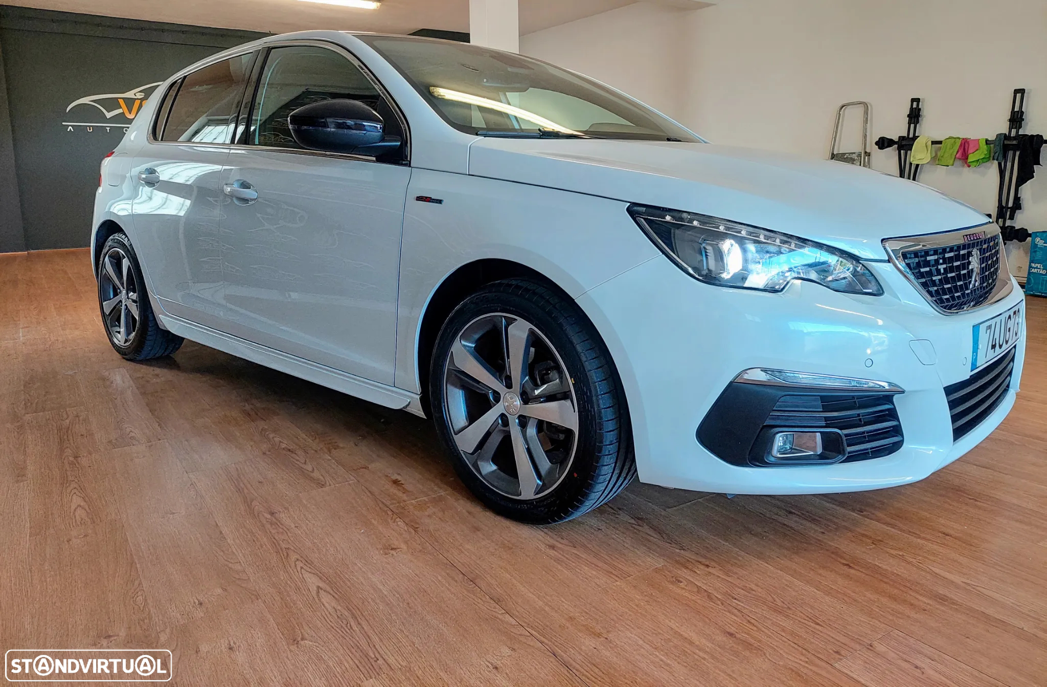 Peugeot 308 1.2 PureTech GT Line - 18