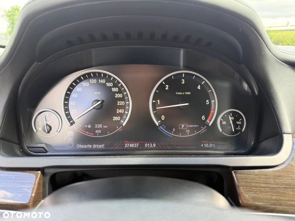 BMW Seria 7 730d - 31