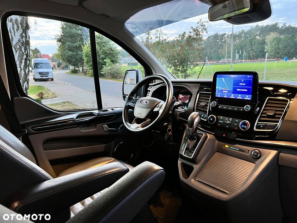 Ford Tourneo Custom 320 L2H1 VA Autm Titanium X - 11