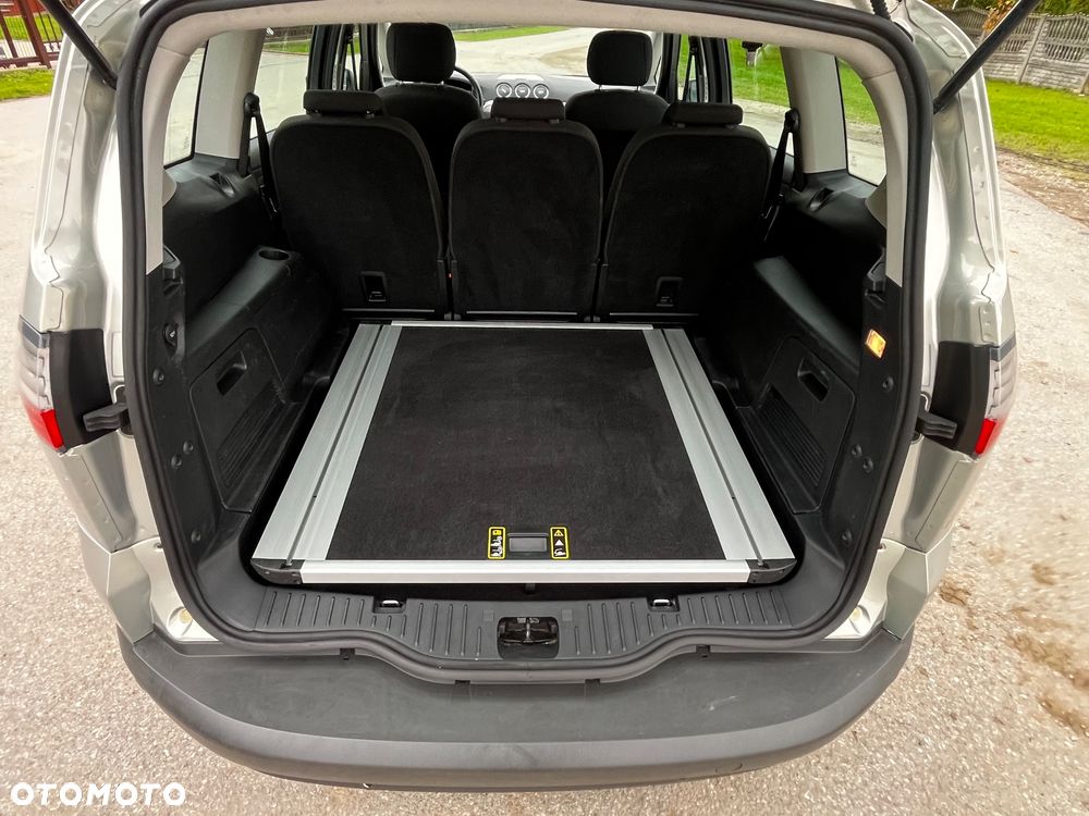 Ford S-Max 2.0 Ambiente - 15