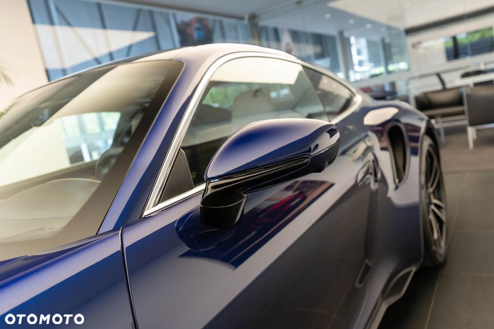Porsche 911 Turbo S - 35