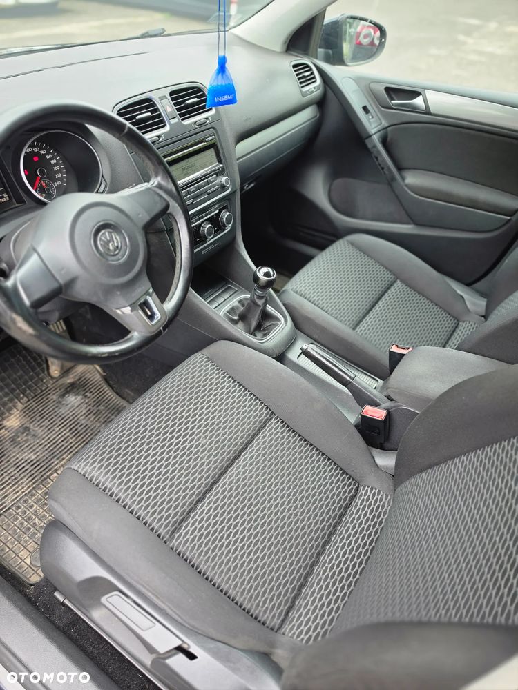 Volkswagen Golf - 5