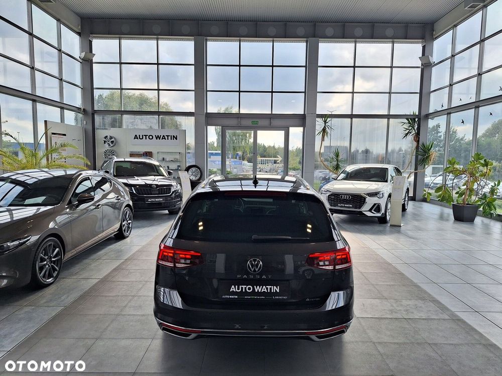 Volkswagen Passat 2.0 TDI 4Mot Elegance DSG - 16