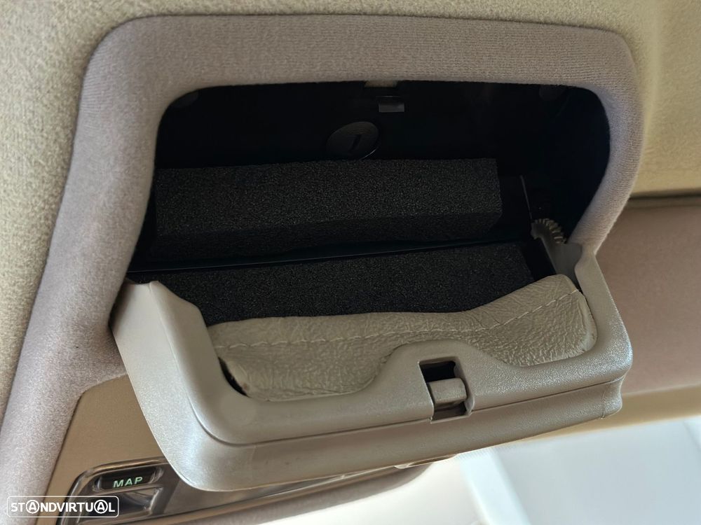 Jaguar Sovereign 3.2 Aut. - 21