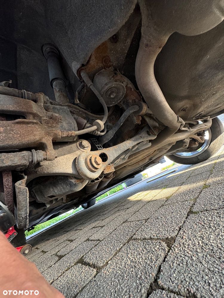 Audi A6 Avant 2.0 TDI - 11