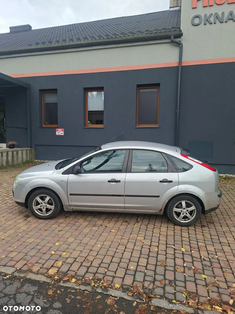 Ford Focus - 2