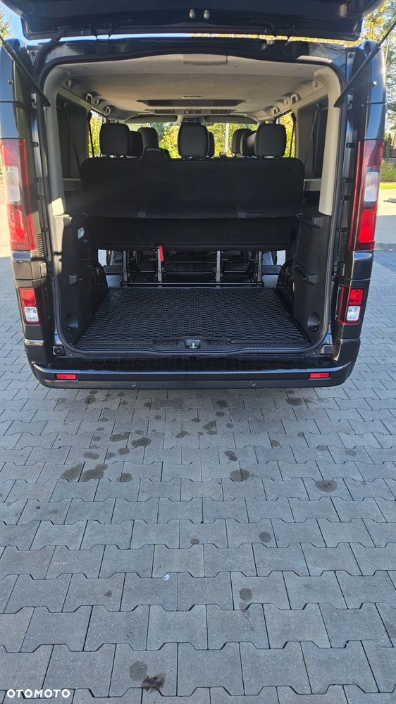 Renault Trafic 2024 photo 2