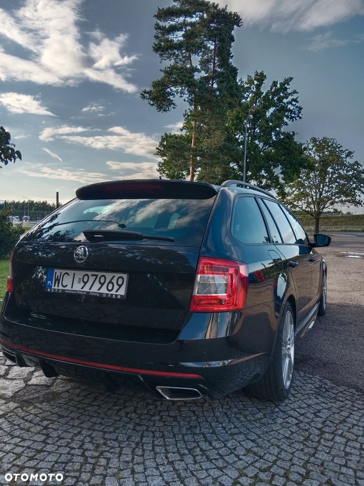 Skoda Octavia 2.0 TDI RS - 20