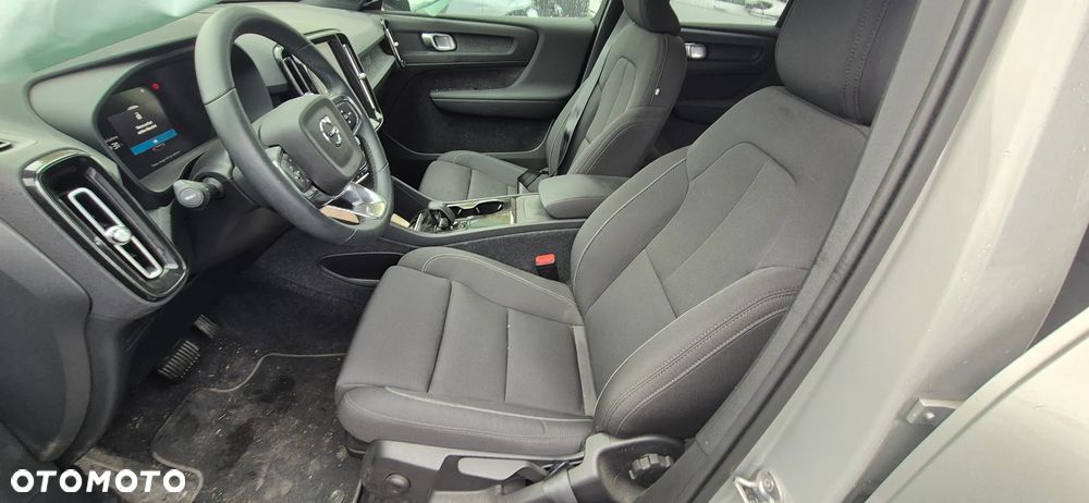 Volvo XC 40 73kWh Recharge Essential - 26