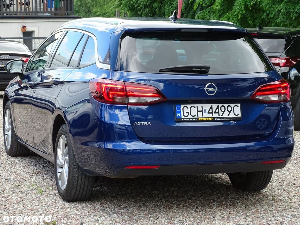 Opel Astra - 10