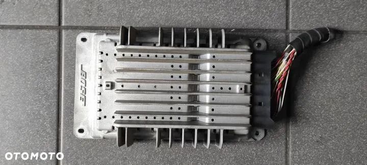 WZMACNIACZ BOSE AUDI A3 8P 8P0035223A - 1