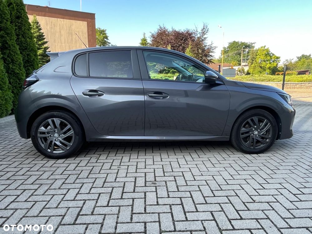 Peugeot 208 PureTech 100 EAT8 Allure - 8