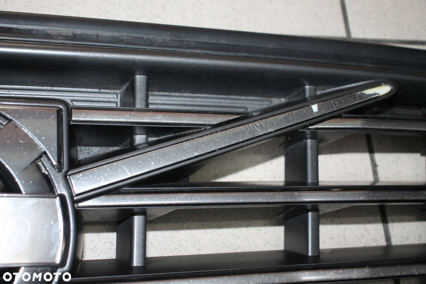 VOLVO XC60 LIFT GRILL ATRAPA ZDERZAKA - 5