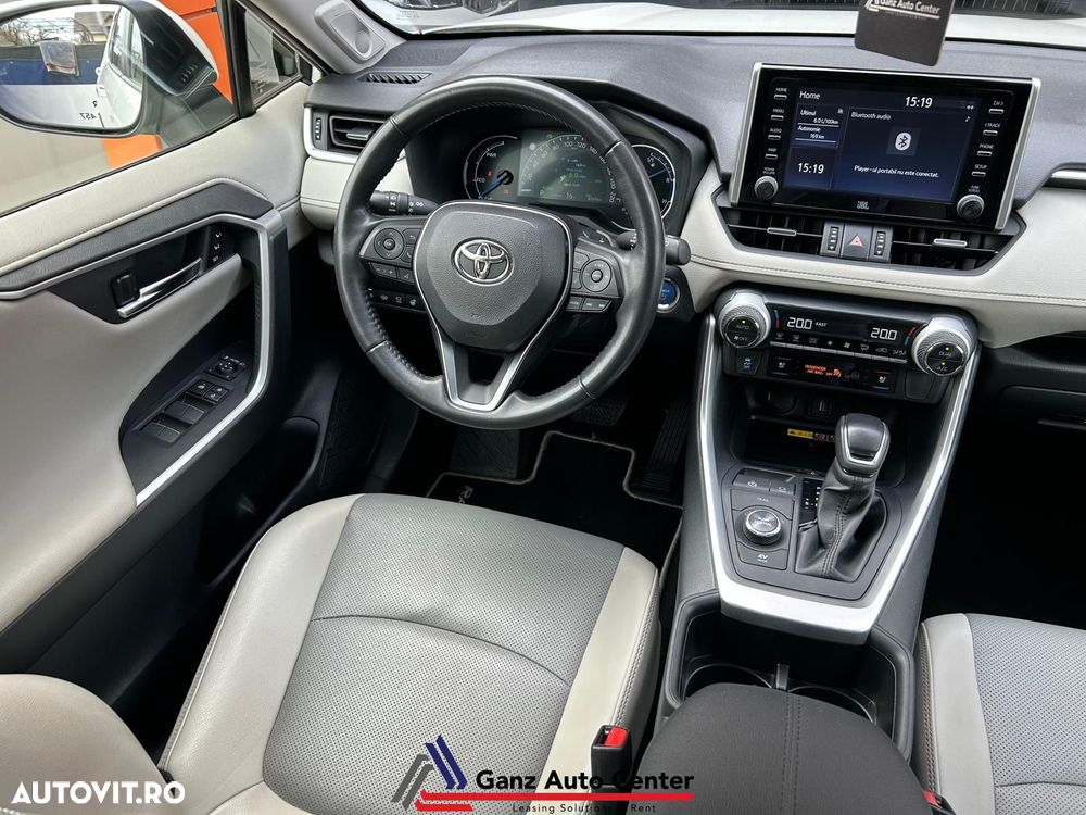 Toyota RAV4 2.5 VVT-iE 4x4 Luxury Plus - 10