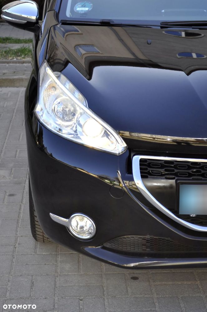 Peugeot 208 82 PureTech Style - 15