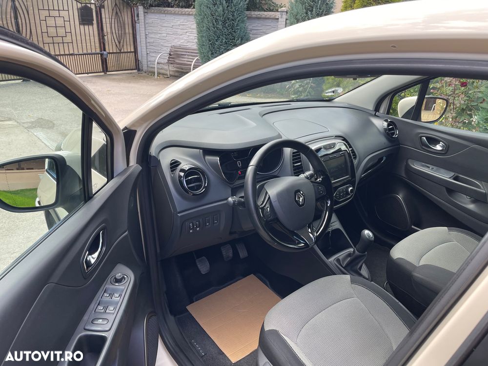 Renault Captur - 17