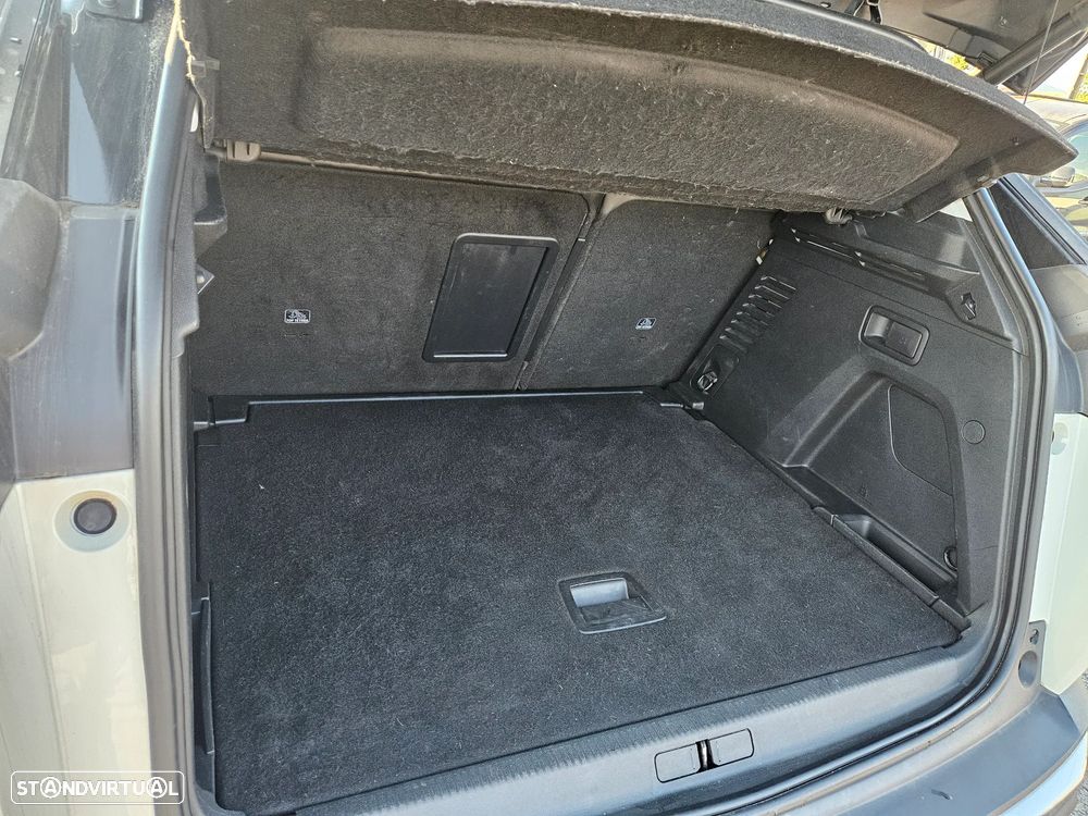 Peugeot 3008 BlueHDi 130 Stop & Start EAT8 Allure Pack - 16