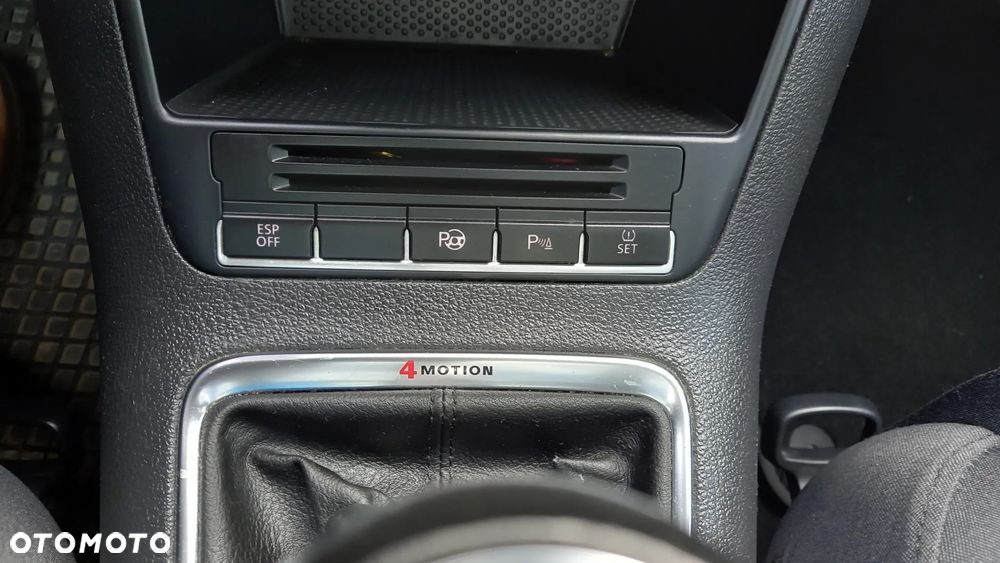 Volkswagen Golf Plus - 12