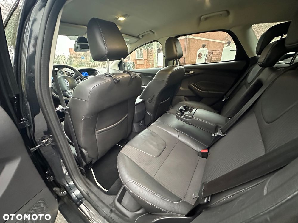 Ford Focus 1.6 EcoBoost Titanium - 19