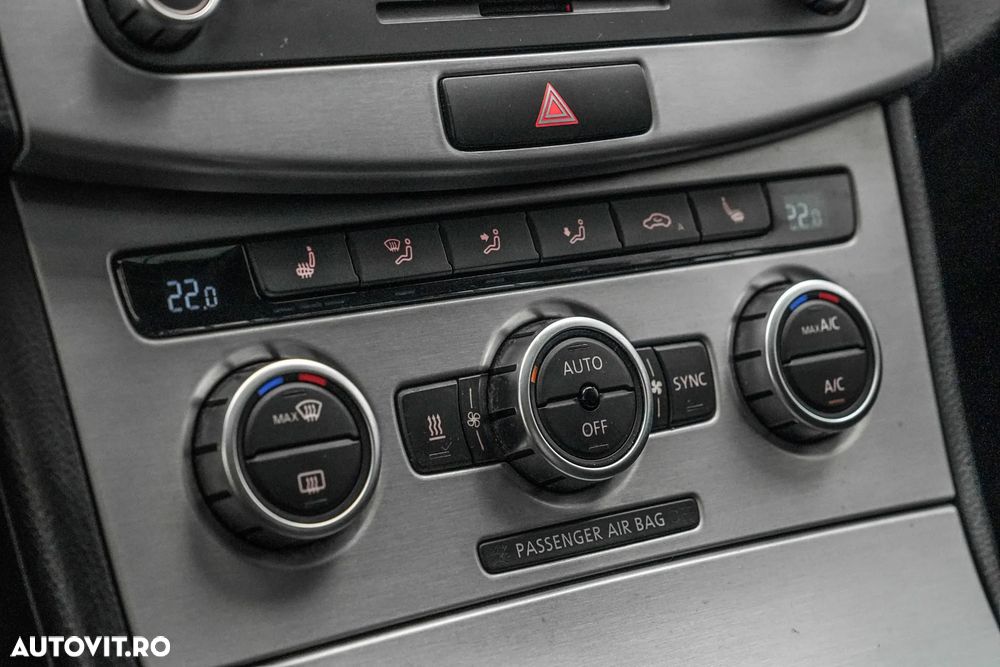 Volkswagen Passat CC 2.0 TDI BMT DSG 4Motion - 25