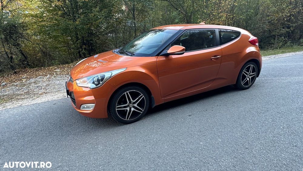 Hyundai Veloster - 6