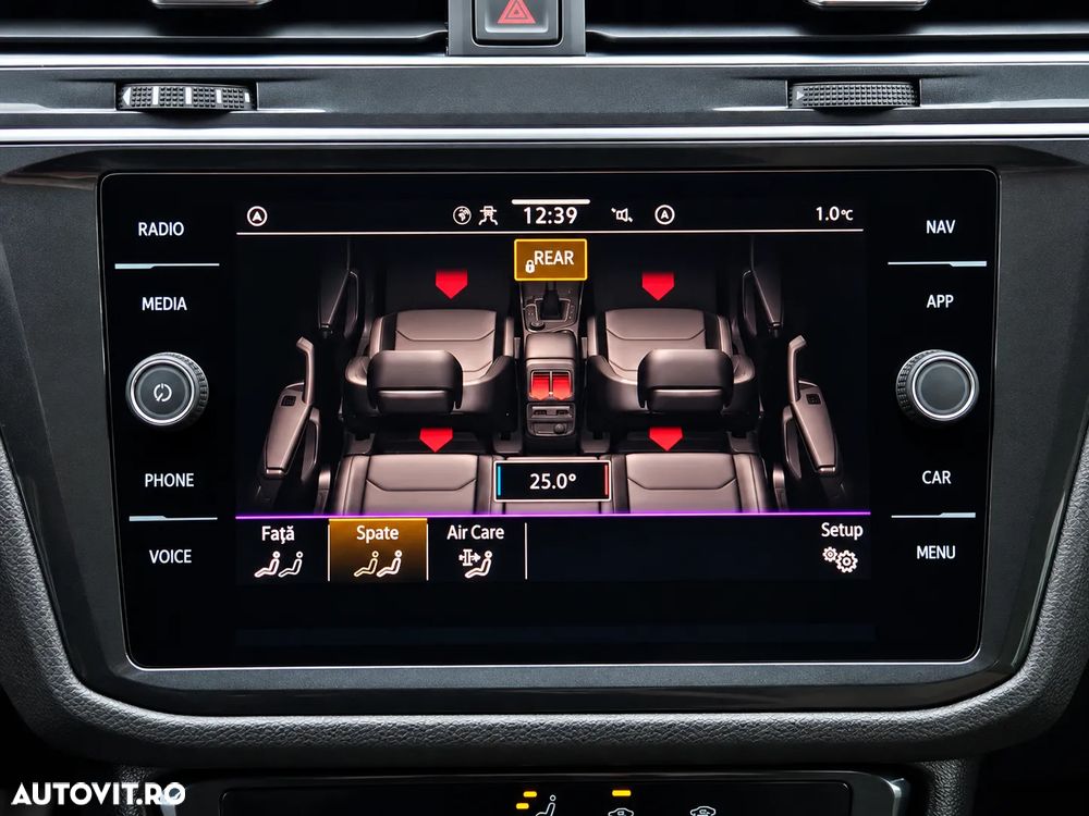 Volkswagen Tiguan 2.0 TDI DSG Elegance - 18