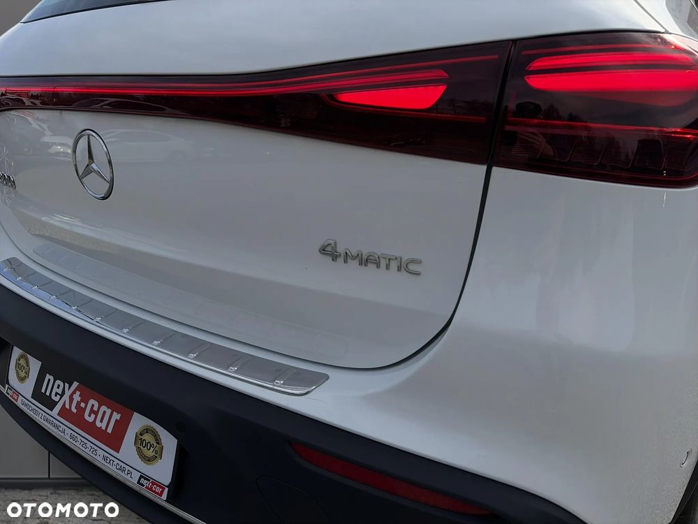 Mercedes-Benz EQA 300 66.5kWh 4-Matic AMG Line - 28