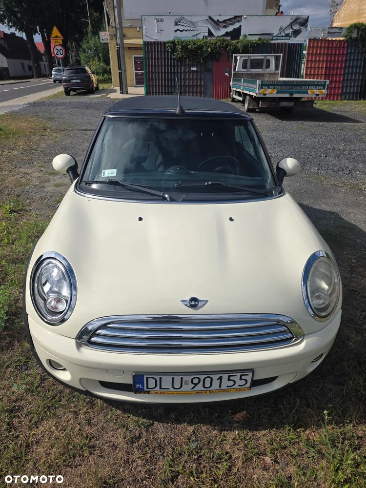 MINI Cooper Standard - 1