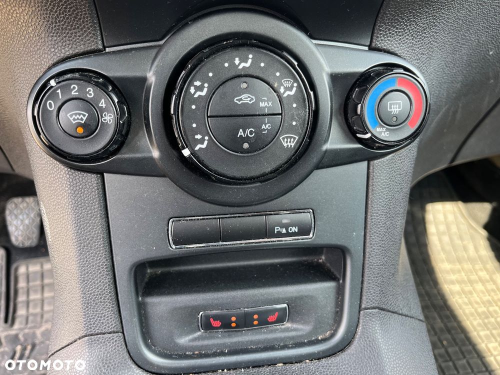 Ford Fiesta 1.25 Trend Edition - 10