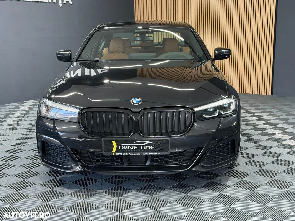 BMW Seria 5 530i Aut. - 3