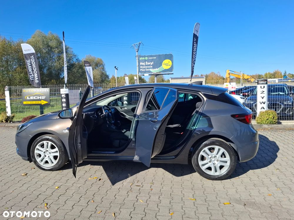Opel Astra - 18