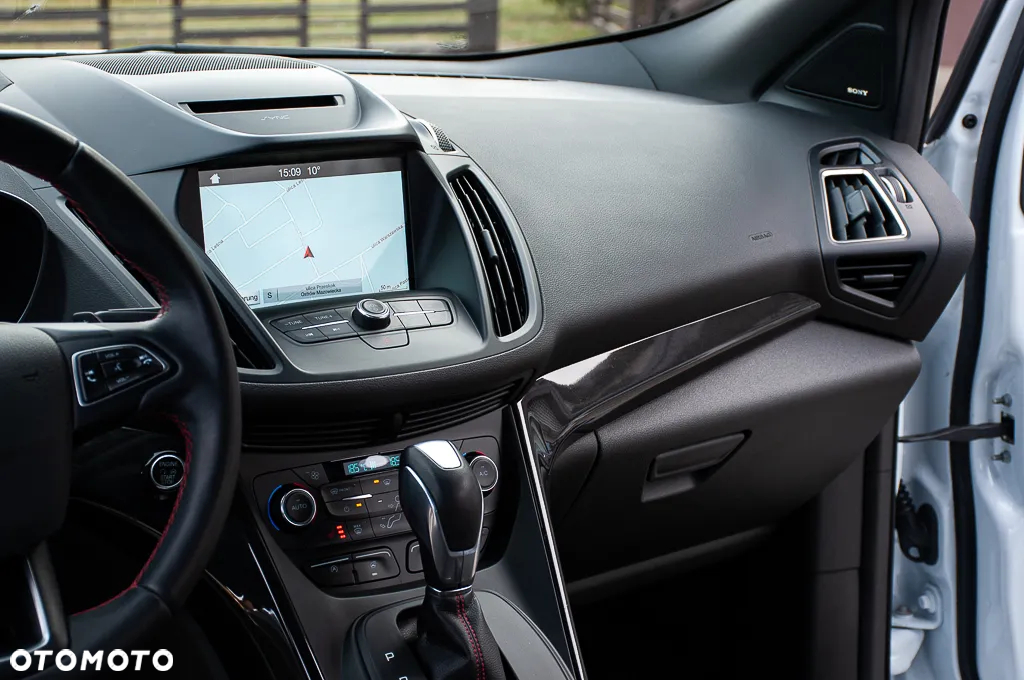Ford Kuga 1.5 EcoBoost 4x4 ST-Line - 10